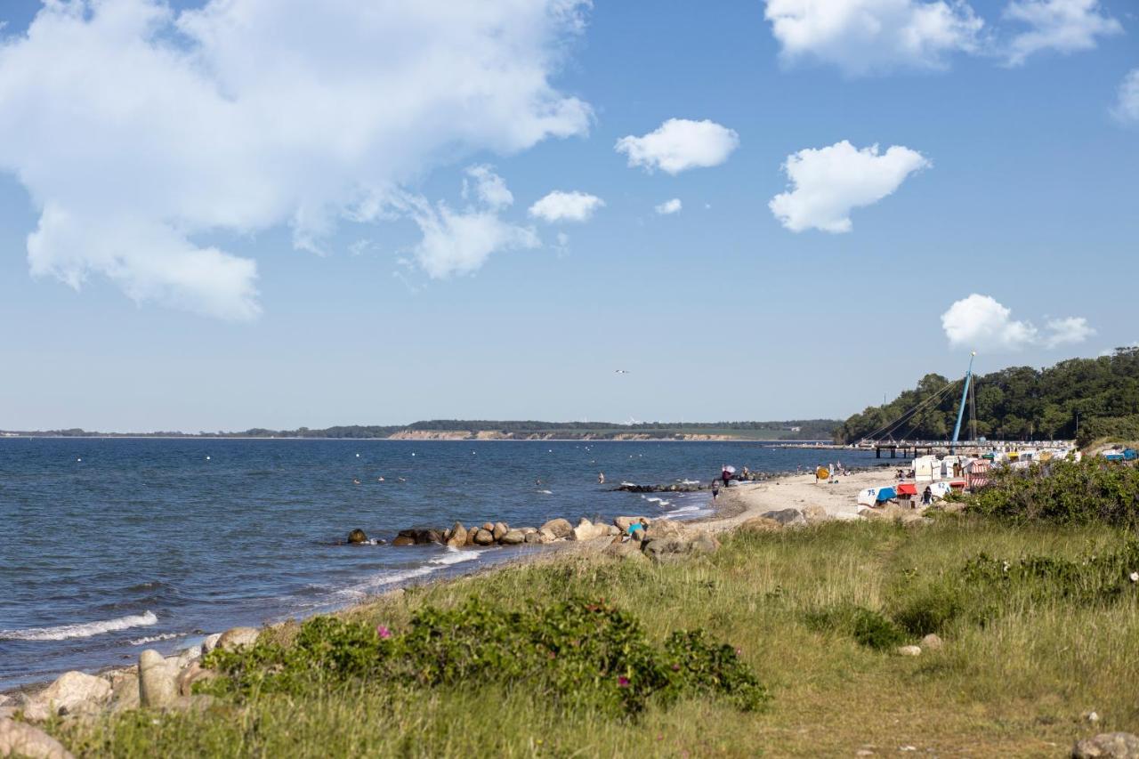 De ole School in Hohwacht - Ferienwohnung Nr 2 im Scandi-Look an der Ostsee Exterior foto